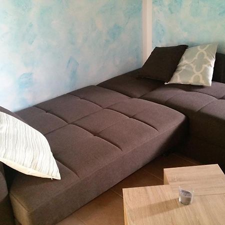 Villa Afou Afráta Eksteriør billede